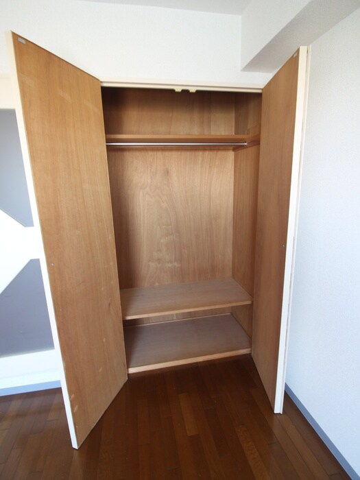 物件内観写真15　(収納)