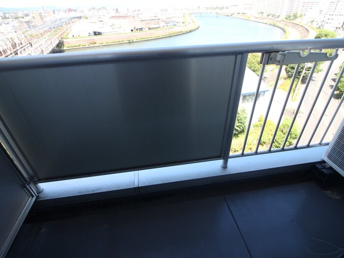 物件内観写真16　(ベランダ・バルコニー)