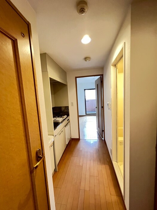 物件内観写真19　(玄関)