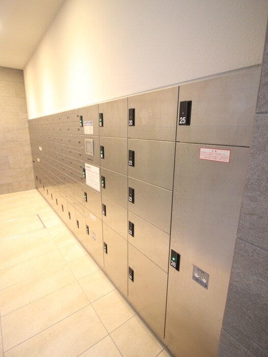 物件外観写真4　(建物設備)