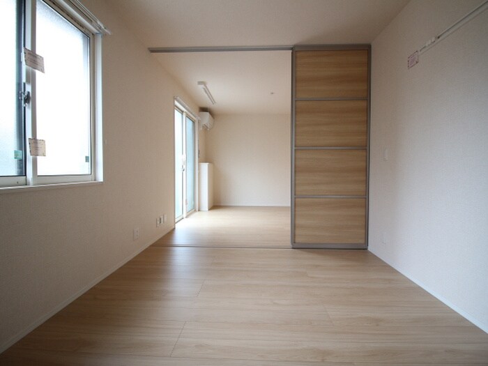 物件内観写真14　(居室)