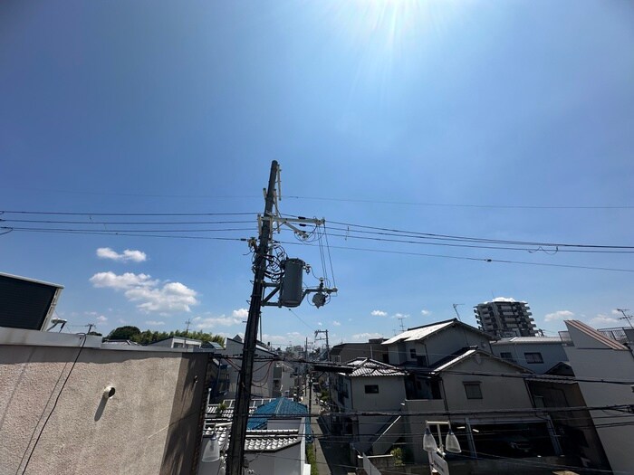 物件内観写真18　(室内からの展望)