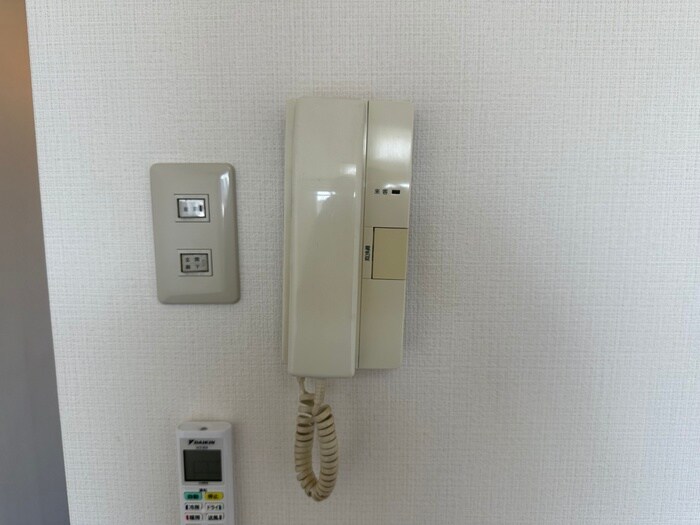 物件内観写真18　(廊下)