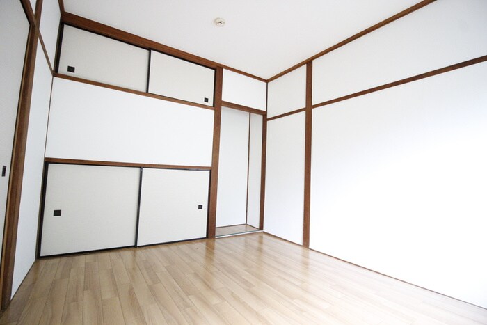 物件内観写真12　(居室)