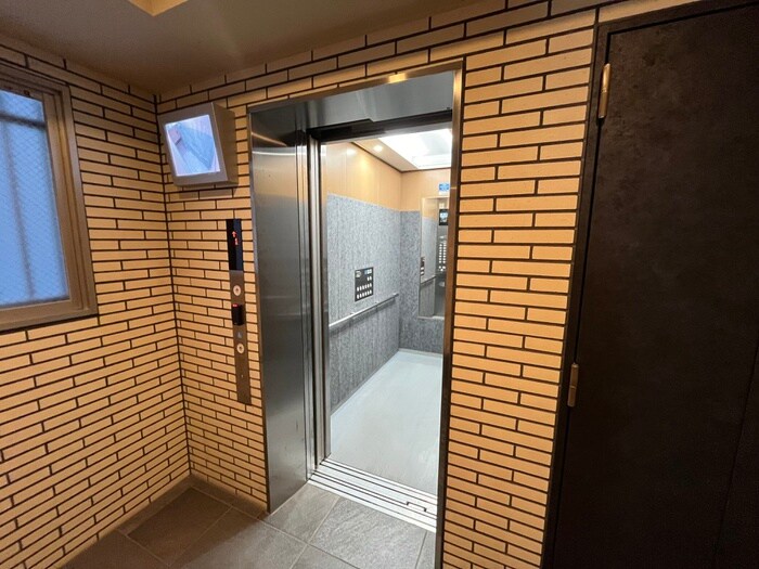 物件外観写真6　(建物設備)