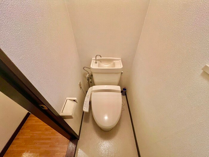 物件内観写真13　(トイレ)