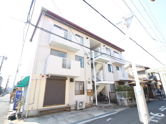 物件外観写真6　(外観写真)