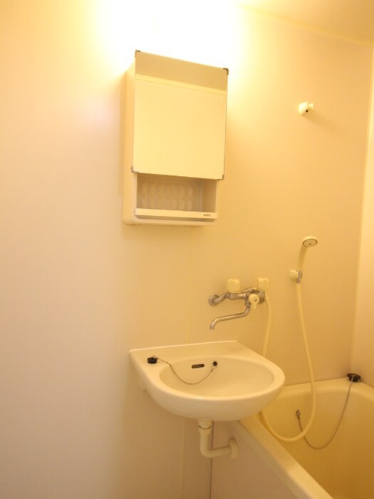 物件内観写真11　(洗面)