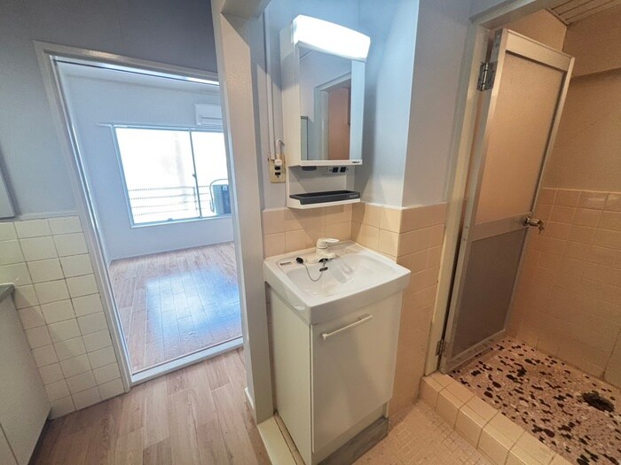 物件内観写真14　(洗面)