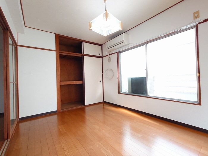 物件内観写真21　(居室)