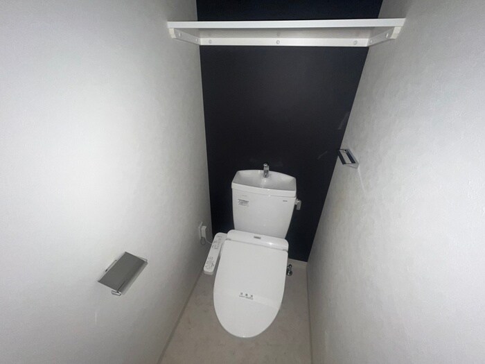 物件内観写真11　(トイレ)