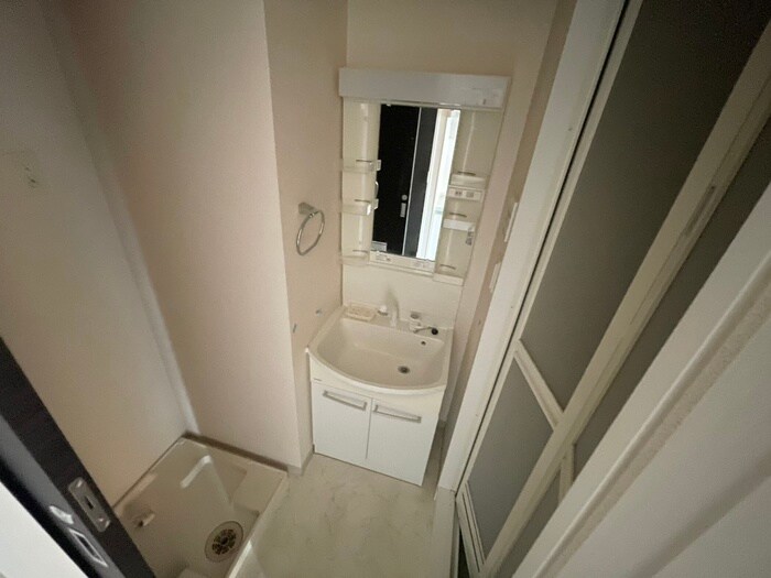 物件内観写真7　(洗面)