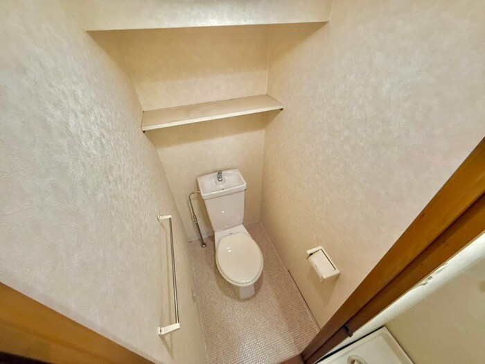 物件内観写真11　(トイレ)