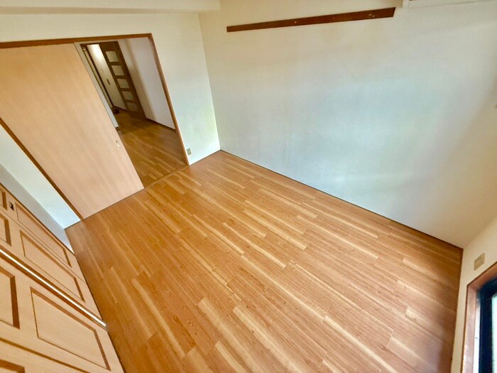 物件内観写真13　(居室)