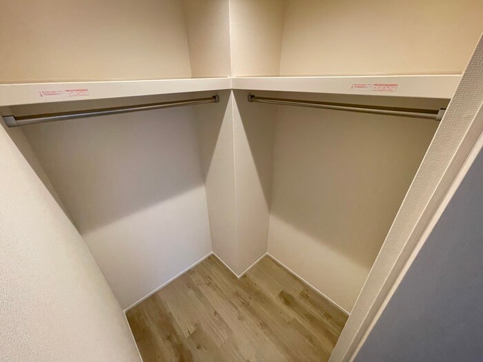 物件内観写真15　(収納)