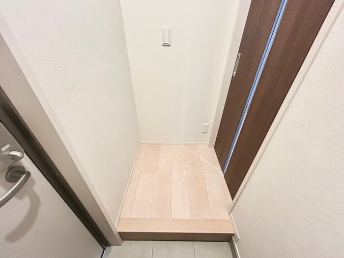 物件内観写真17　(廊下)