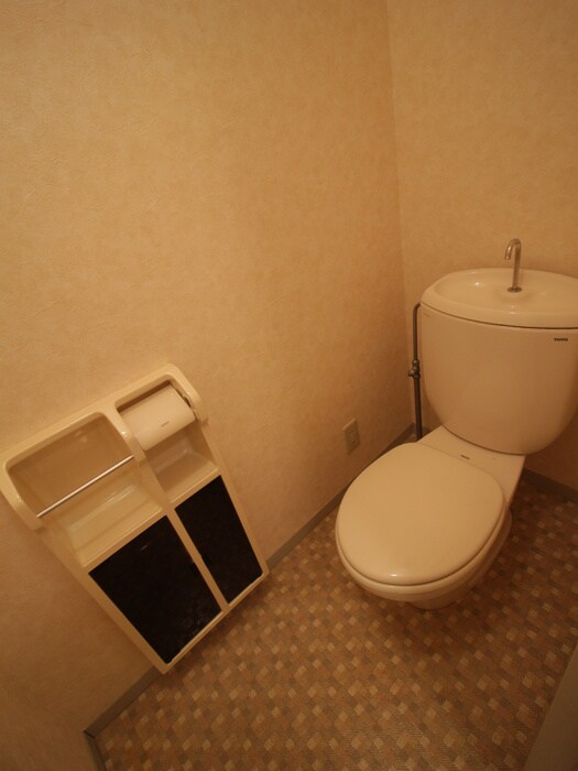 物件内観写真12　(トイレ)