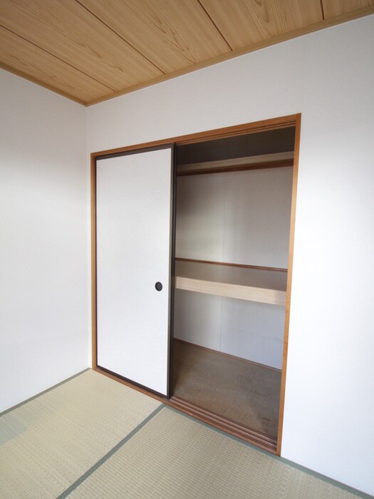 物件内観写真14　(収納)