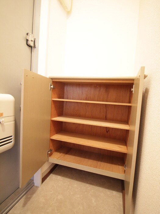 物件内観写真17　(靴箱)