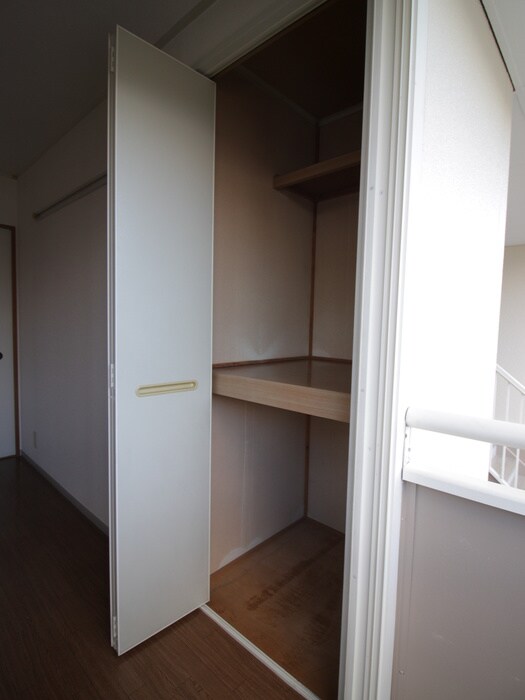 物件内観写真18　(収納)