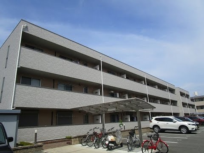 アンプルールフェールオロール