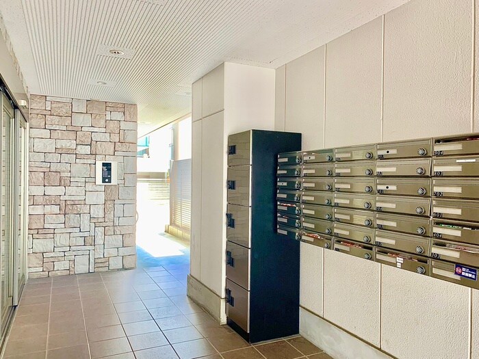 物件外観写真3　(建物設備)