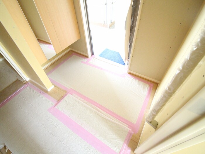 物件内観写真14　(玄関)