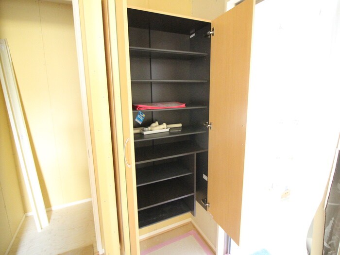 物件内観写真15　(靴箱)