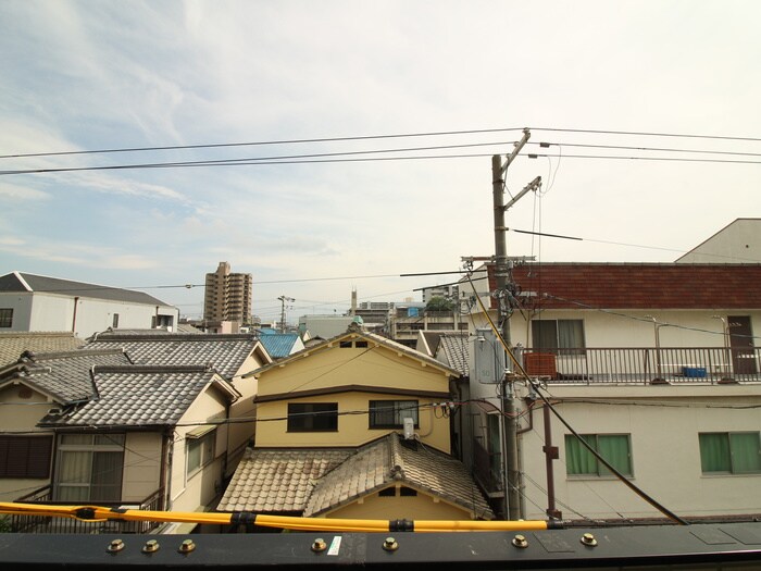 物件内観写真16　(室内からの展望)