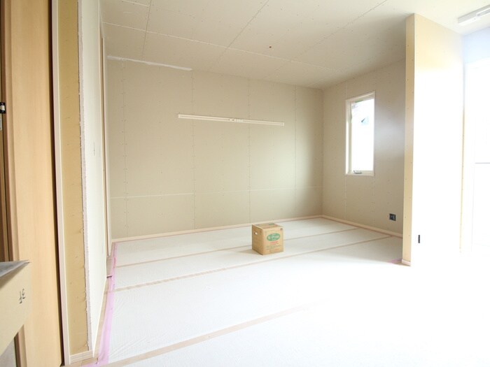 物件内観写真22　(居室)