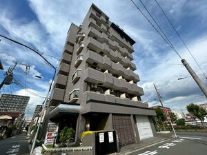 エミエ－ル堺外観写真