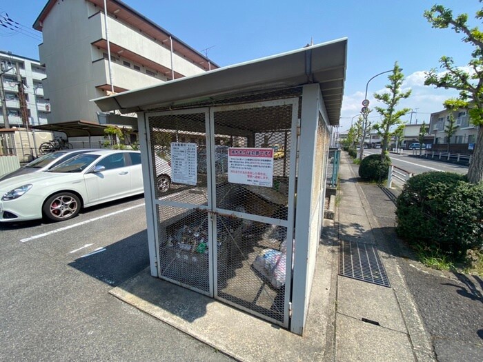 物件外観写真4　(建物設備)