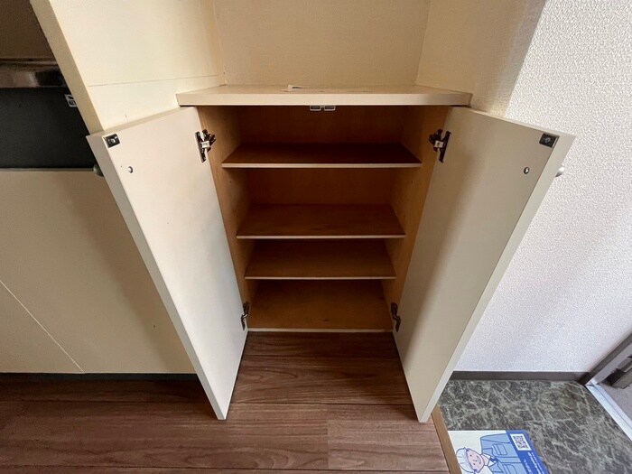 物件内観写真16　(靴箱)