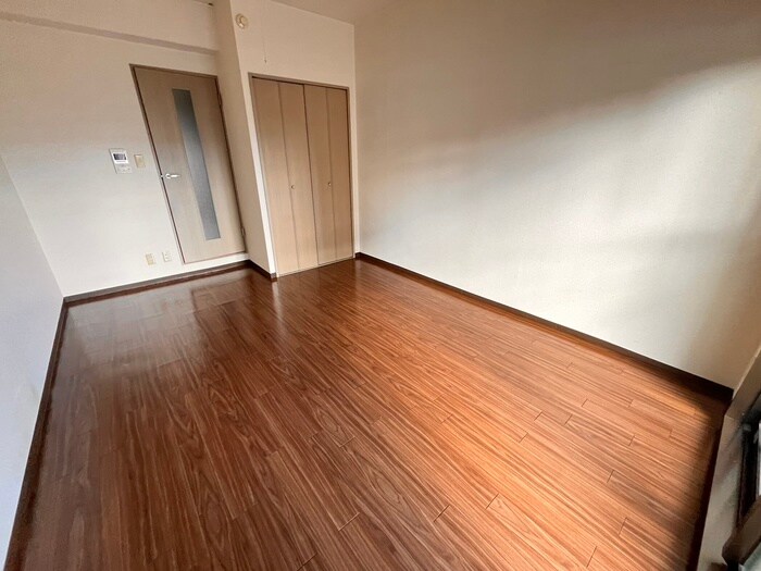 物件内観写真22　(居室)