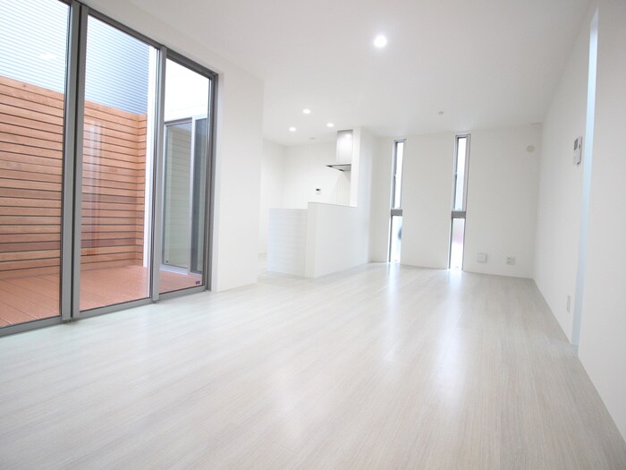 物件内観写真11　(内観写真)