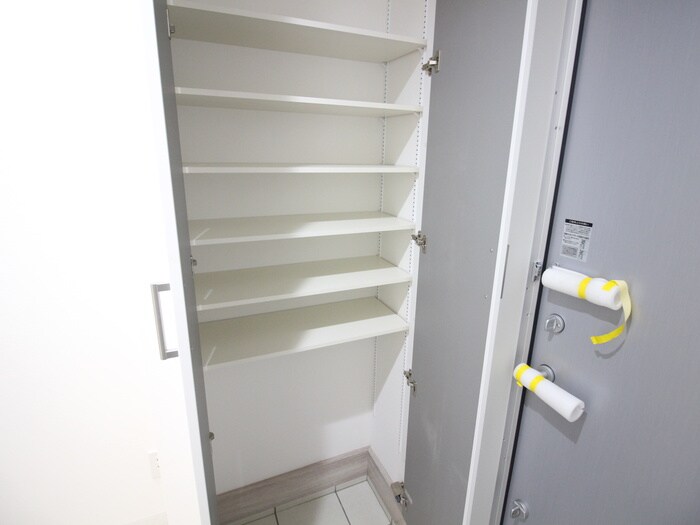 物件内観写真21　(靴箱)