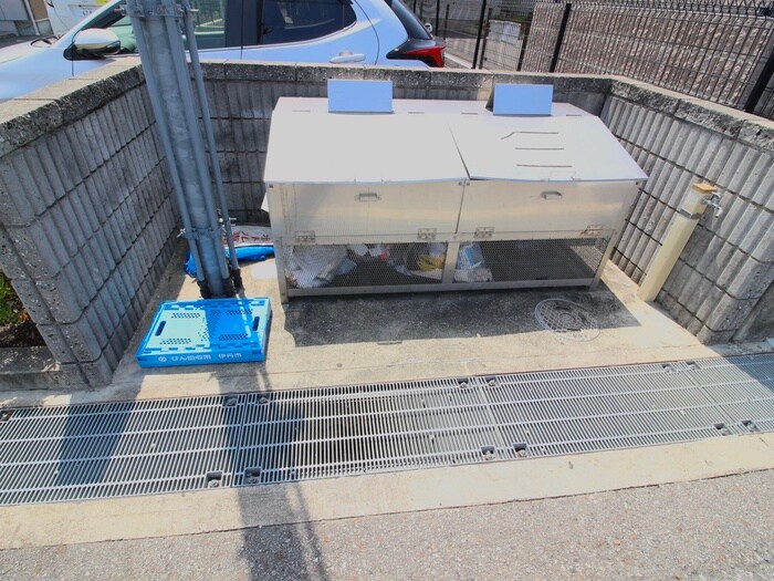 物件外観写真6　(建物設備)