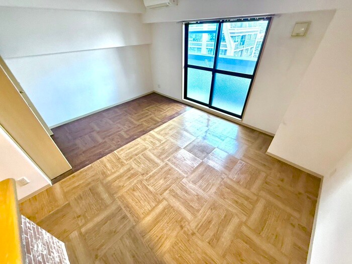 物件内観写真12　(居室)