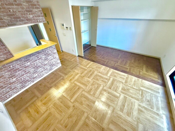 物件内観写真13　(居室)