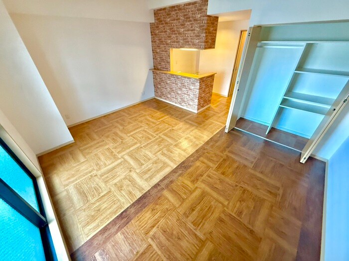 物件内観写真15　(居室)