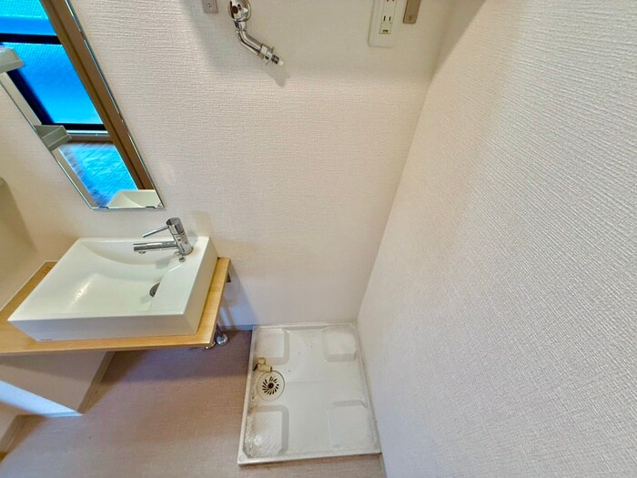 物件内観写真22　(洗濯機置場)