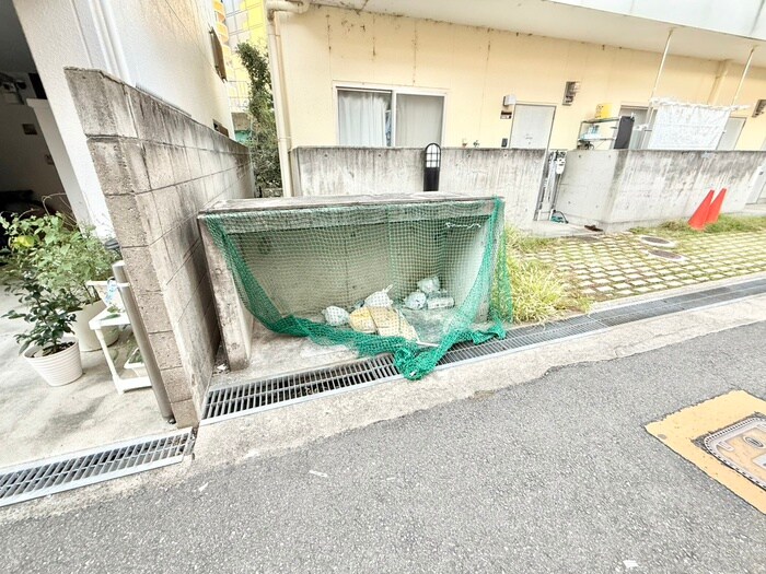 物件外観写真5　(建物設備)