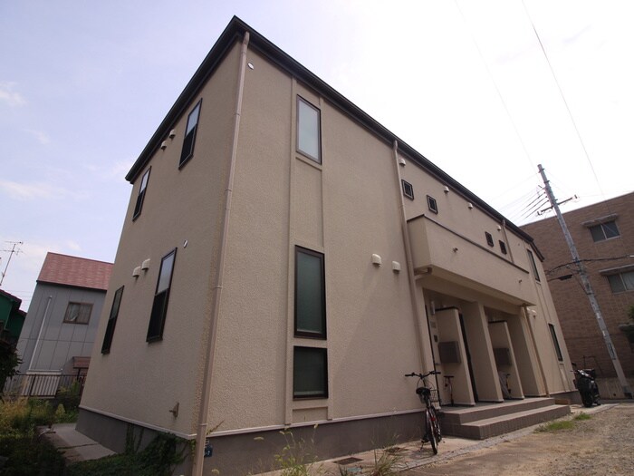 物件外観写真2　(外観写真)