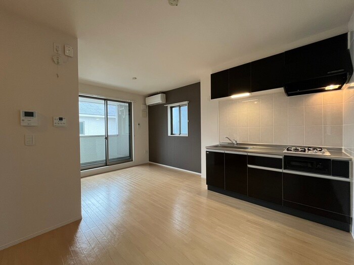 物件内観写真8　(居室)