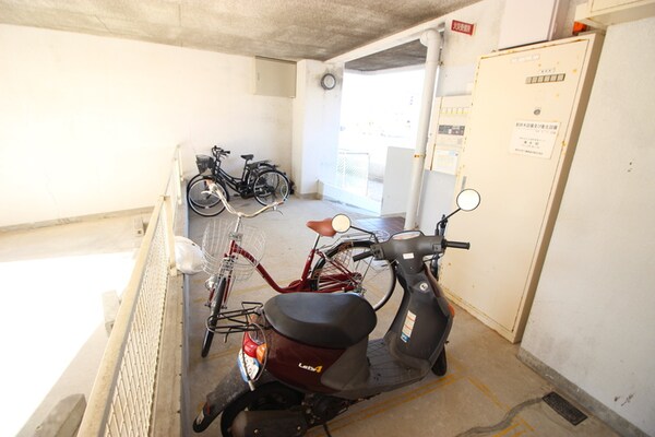 駐輪場