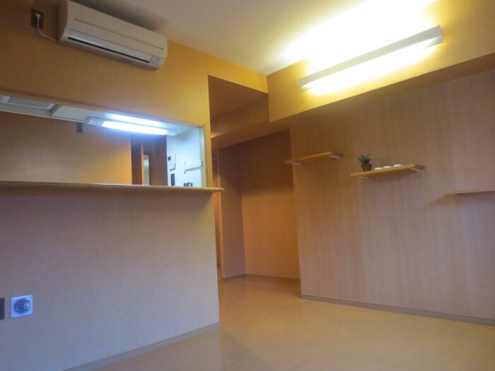 物件内観写真14　(居室)