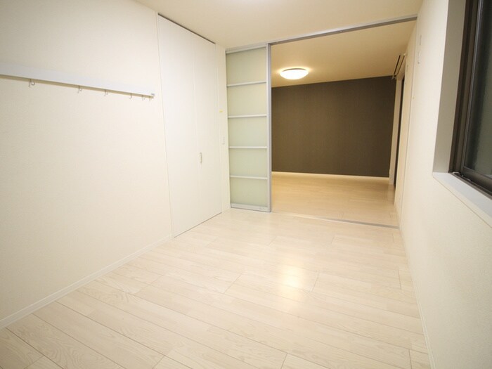 物件内観写真22　(居室)