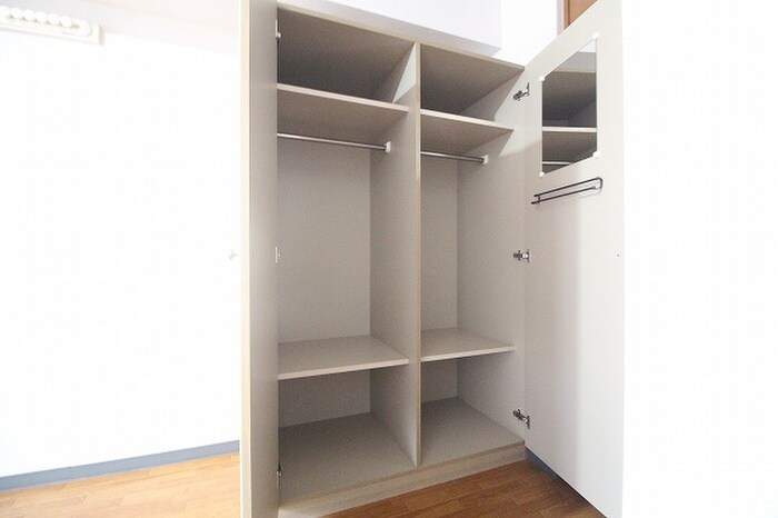 物件内観写真14　(収納)