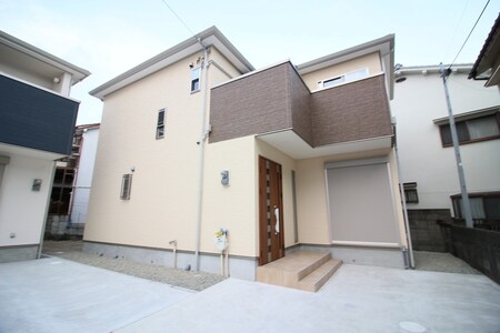 江坂3丁目戸建住宅　3号外観写真