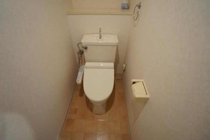 物件内観写真11　(トイレ)